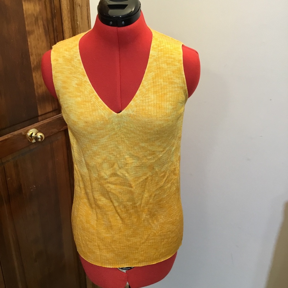Escada Golden Yellow Knit Tank Top, Size EU 34, reversing motif’s